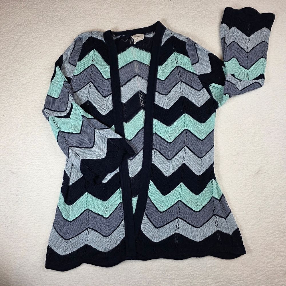Teaberry Blue,Gray And White Chevron Cardigan Sweater Size Large